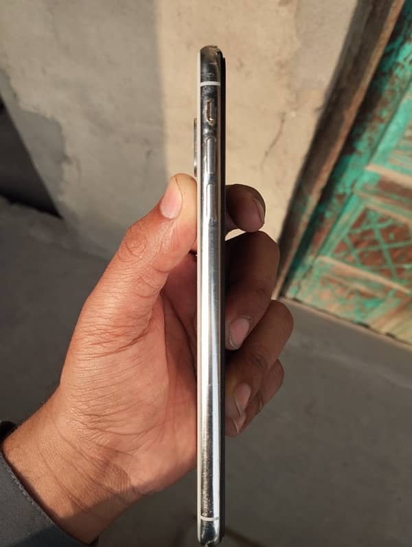 iphone xsmax 64gb PTA proved 3