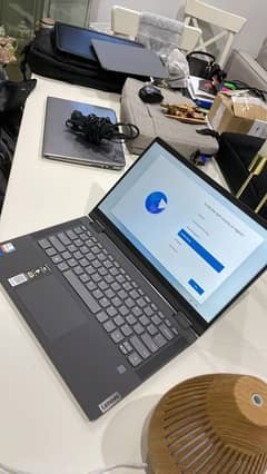 Lenovo