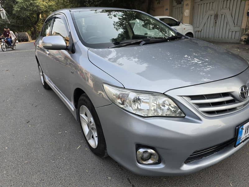 Toyota Corolla GLI 2012 6