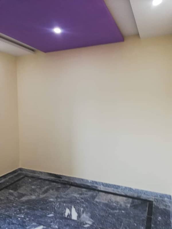 5 Marla double storey House for rent Shalimar colony Multan 7