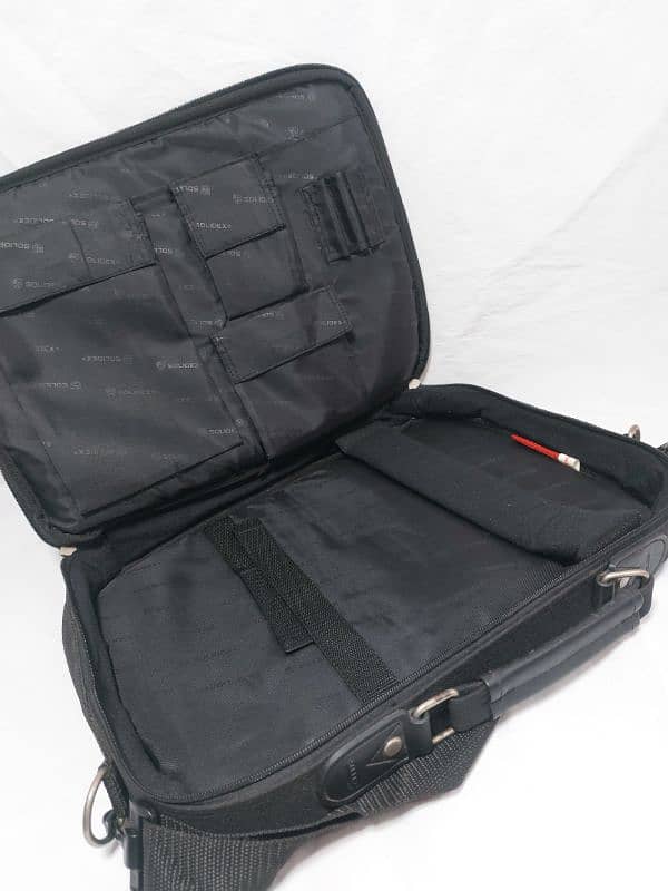 Laptop Bag / Office Bag / Files and documents carrying bag 4