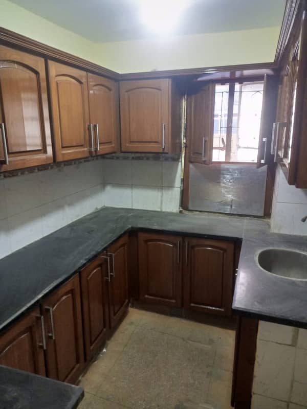 Best condition Flat near Disco bakery (Original Pics) 7