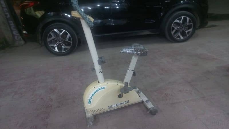 Steel Wheel elliptical cycle exercise cycling machine magnetic spin 2