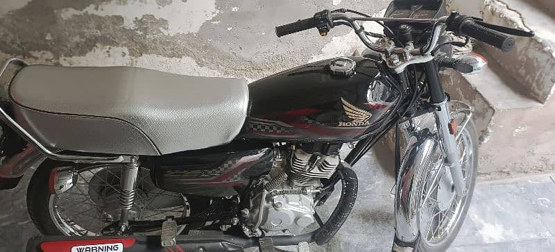 Honda CG 125 2024 model 11