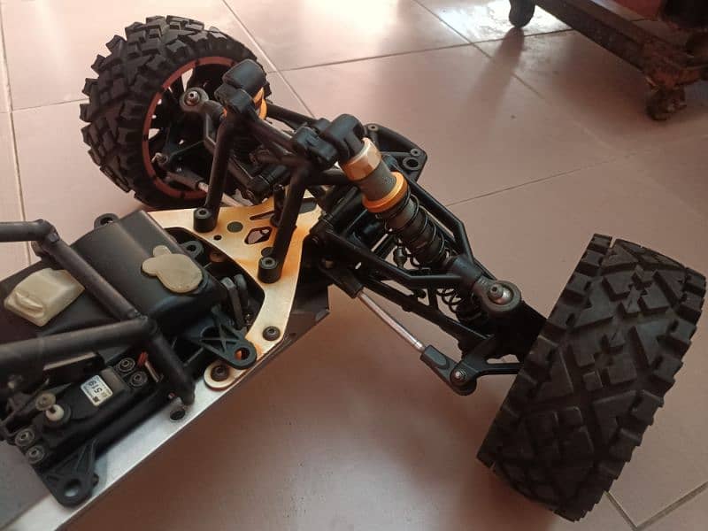 RC HPI BAJA 5B 1/5 WITH REMOTE IMPOTED 16