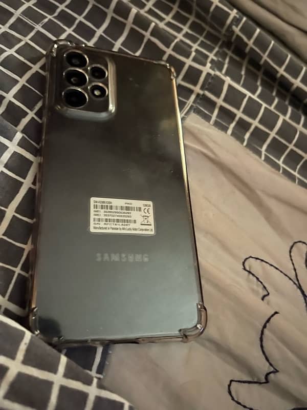 Samsung A33 black 1