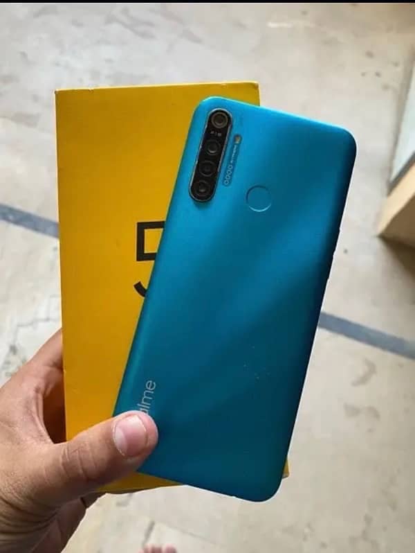 realme 5i 0