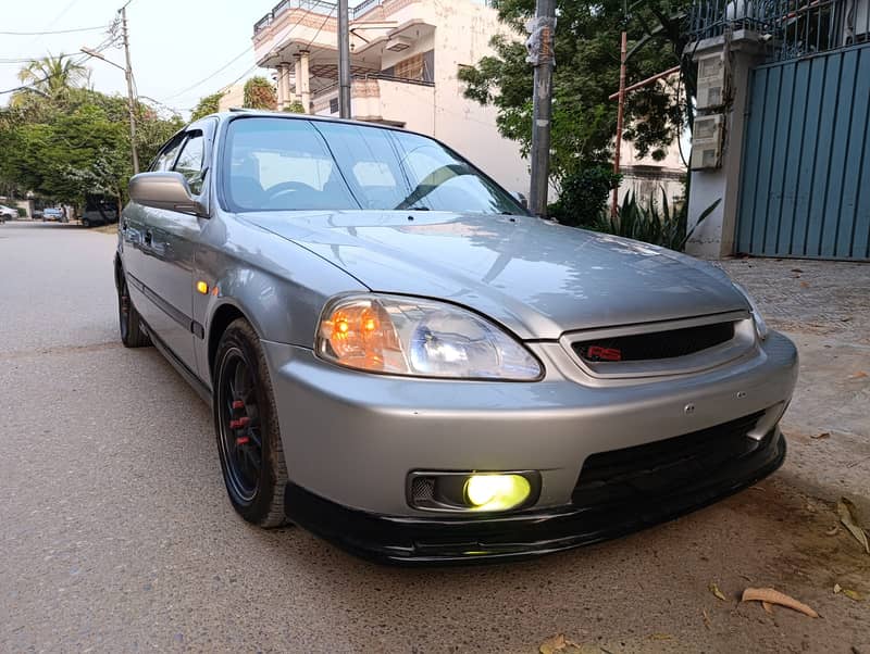 Honda Civic Oriel 2000 1