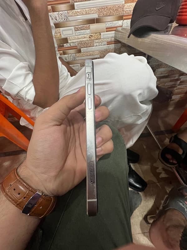 iPhone 12 Pro non pta 2