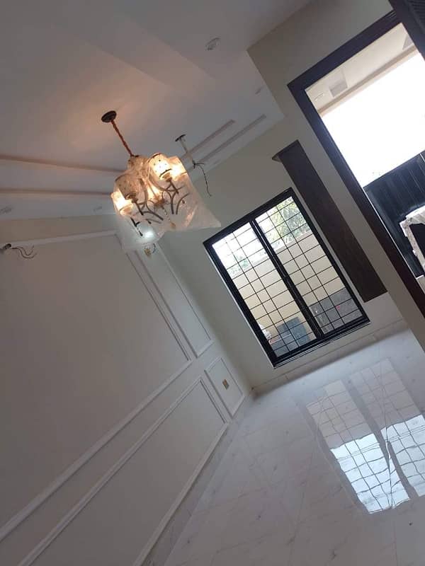 10 Marla double storey House for rent Shalimar colony Multan 1