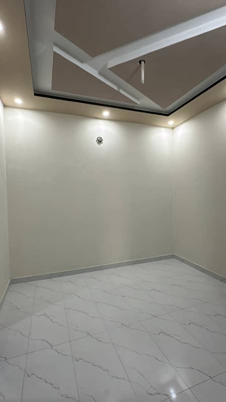 10 Marla double storey House for rent Shalimar colony Multan 7