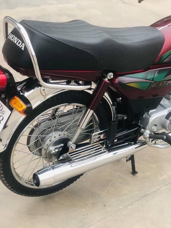 Honda CD 70, fresh condition 7