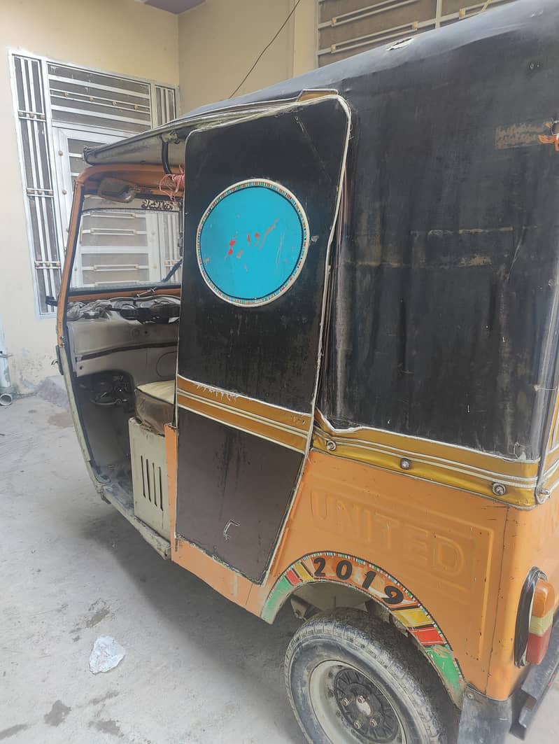 Auto rickshaw united 1