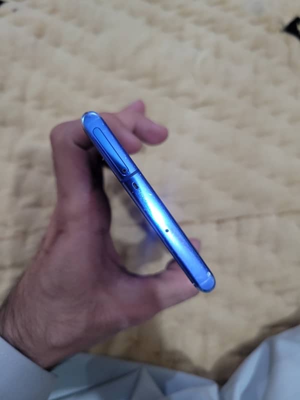 note 10 plus 3