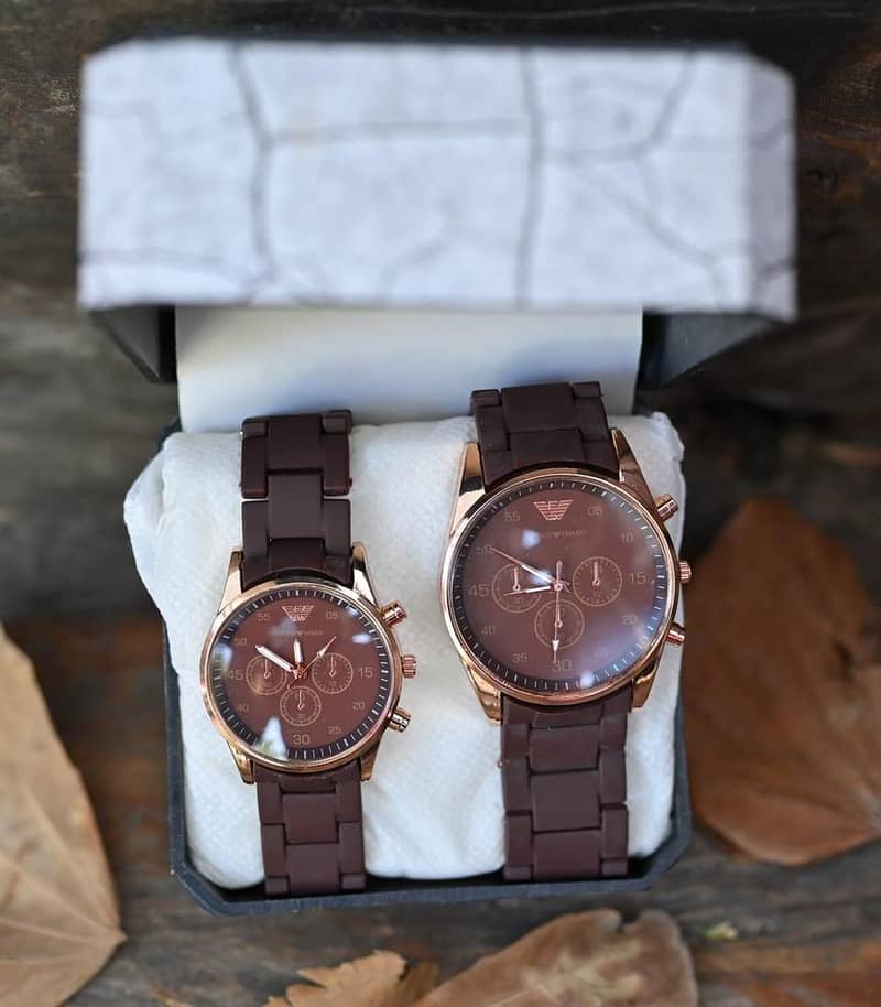 2 PCs Couple's Watches (FREE HOME DELIVERY ALL OVER THE PAKISTAN) 3