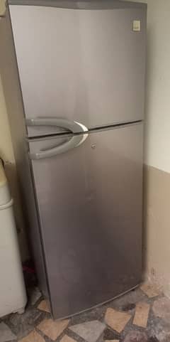 Dubai Daewoo Fridge for SALE