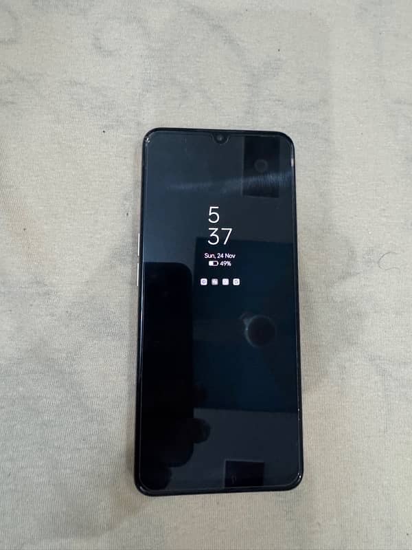 OPPO F17  9/10 Condition Only phone 5