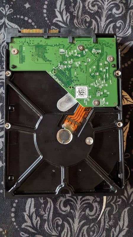 new hhd hard drive 2tb for sale 1