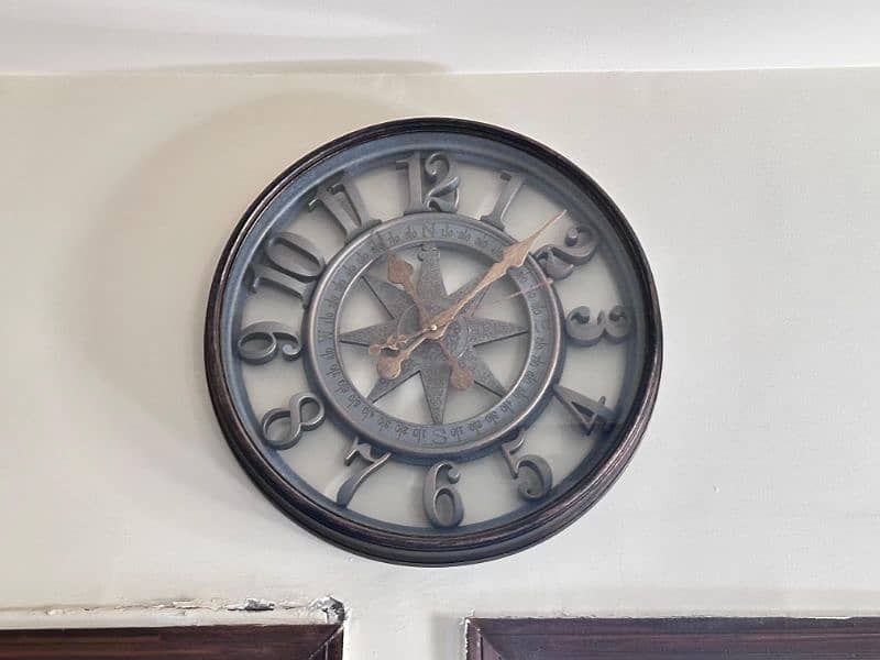 antique clock 1