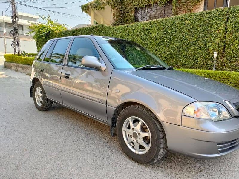 Suzuki Cultus limited edition 2017 model 12