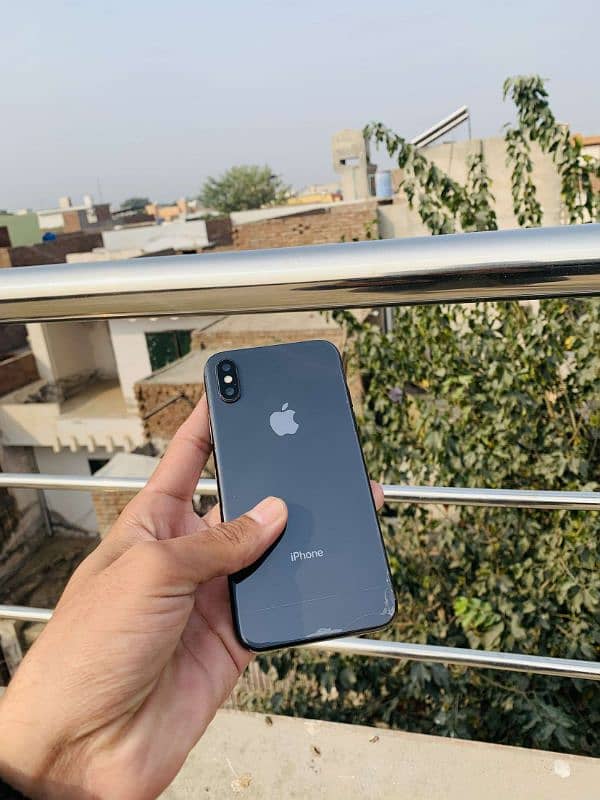 IPhone x 64Gb factory unlock 0