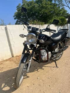 Suzuki GS150 SE