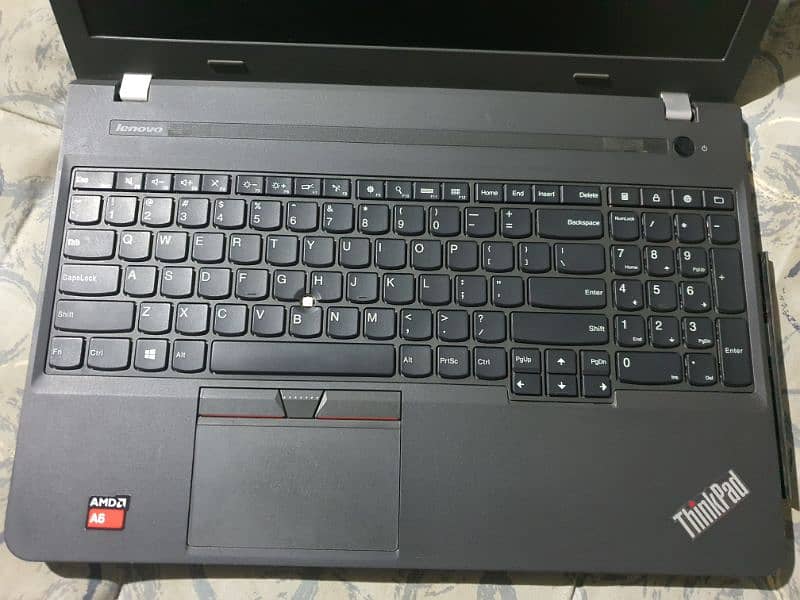 Lenovo 14" - A6 7000 Radeon R4, 5 Compute Cores 2C+3G 2.20 GHz 4