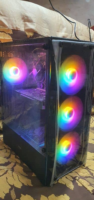 GAMING PC NEW CONDITION 2