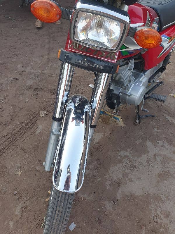 Honda 125 2023 model all ok urjent sale 2