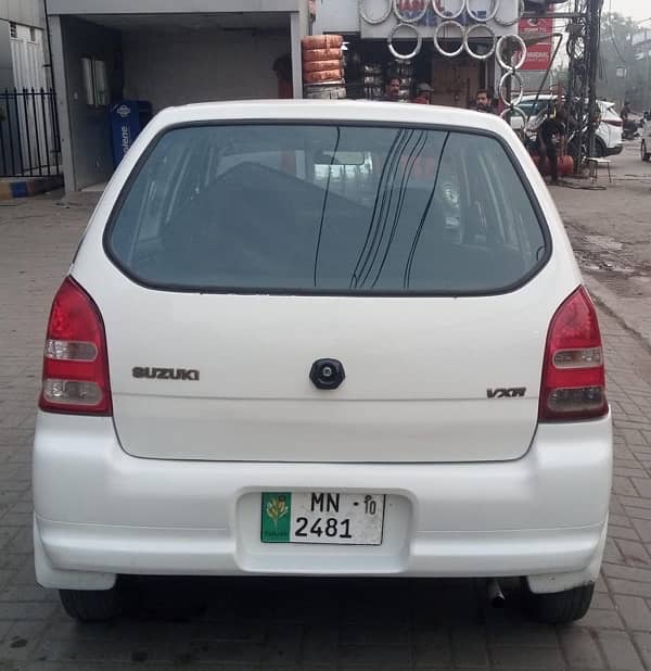 Suzuki Alto 2010 3