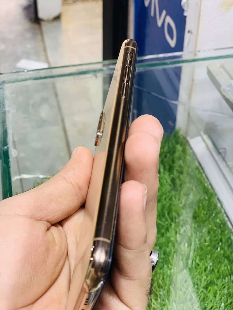 iphone Xs 64 GB Non 2