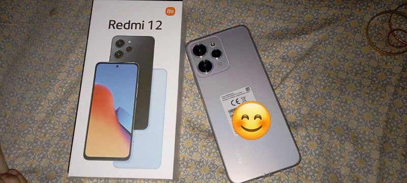 Redmi 12 8gb ram 128 rom  9 month warranty abi ha no open repair al ok 0