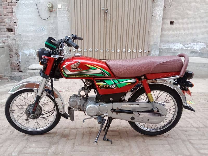 Honda CD 70 Model 22 for sale 0301.1952338 0316.2486186 0