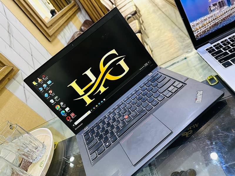 Lenovo T44o5 1