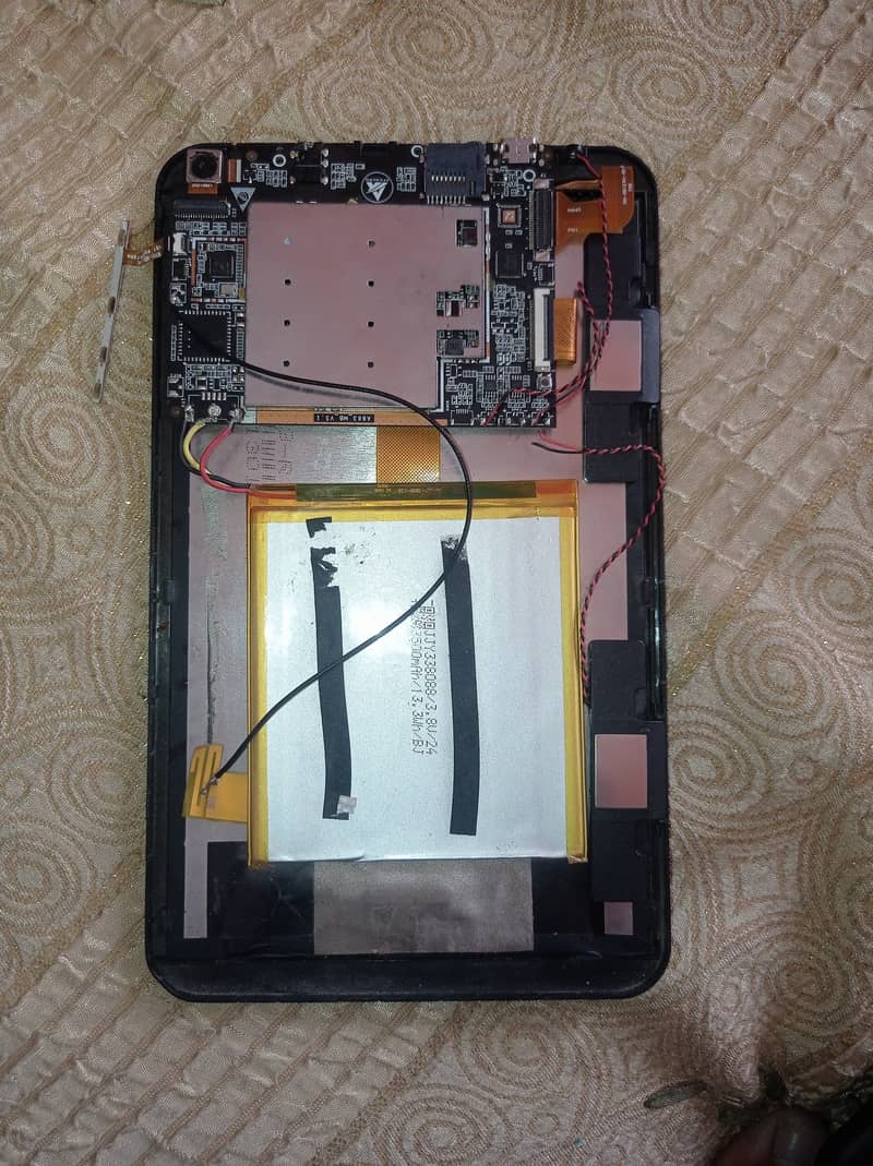 Android Tablet Repair hone wala ha. 2