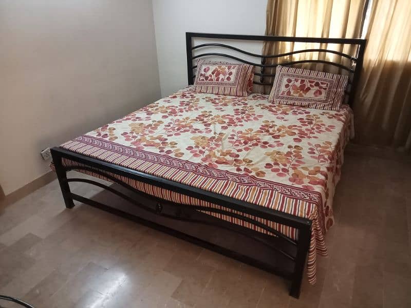 Iron Bed and Dressing table with chair 2