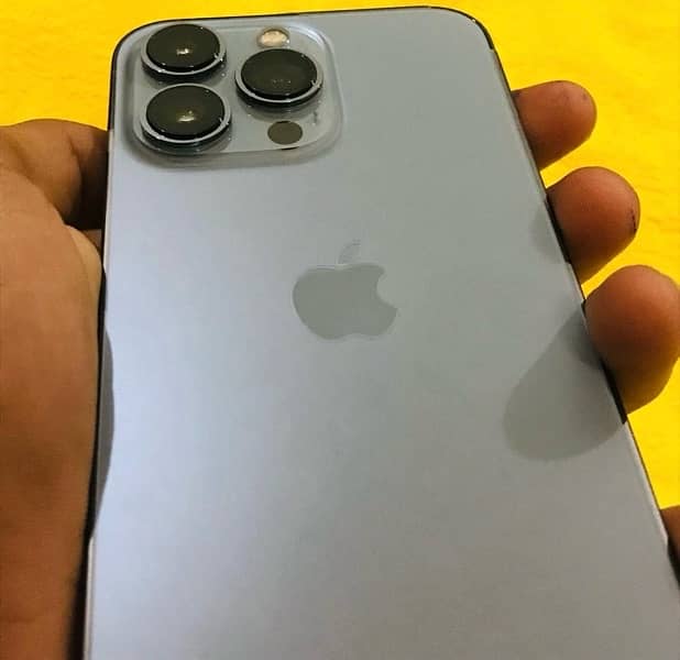 IPhone 13 Pro  PTA Approved  128 GB 03009797971 4