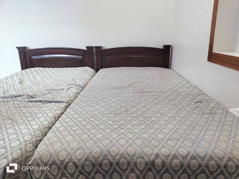 single bed with spring mattress 4