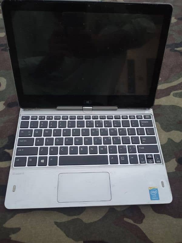 HP elitebook Laptop (8gb ram) 8hrs+ battery time 4