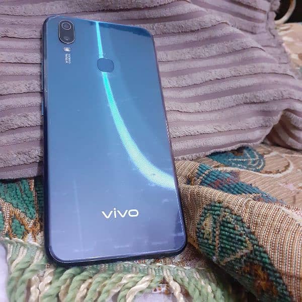 Vivo y11 3/32 7