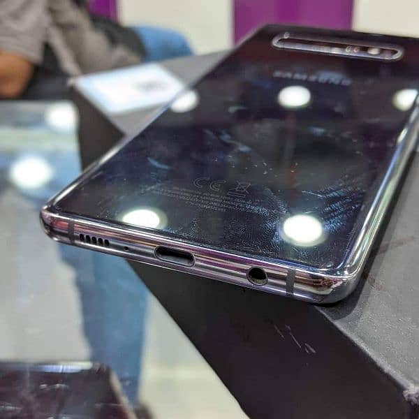 Samsung S10 plus 03290506093Watsapp 1