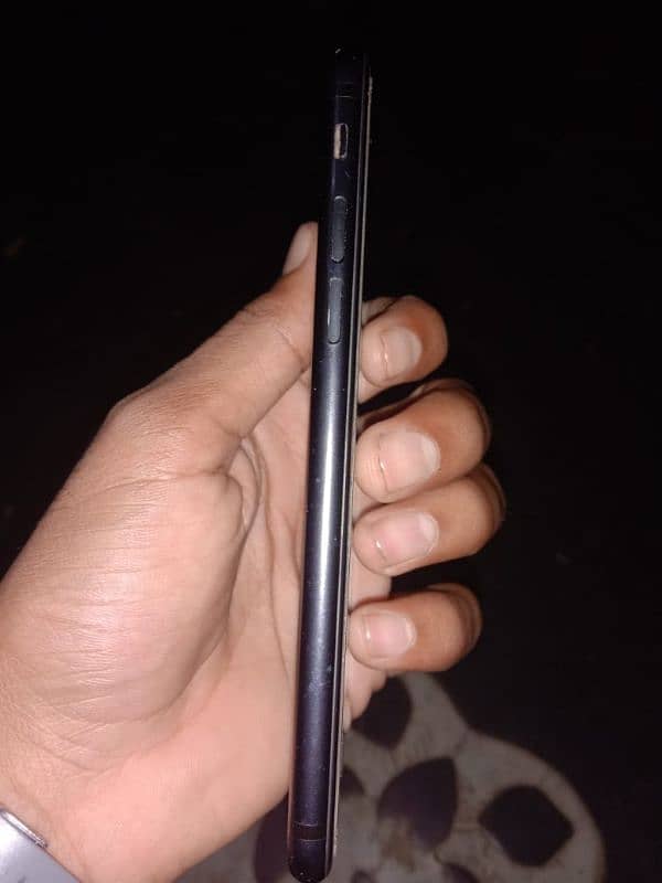 I phone 7 128 gb non pta total original 10 by 10 1