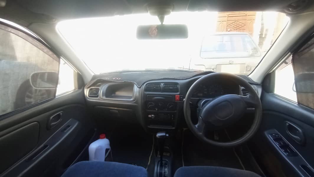 Suzuki Alto 2001 2