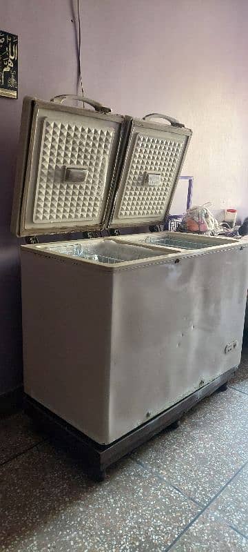 dawlnace freezer for sale 0