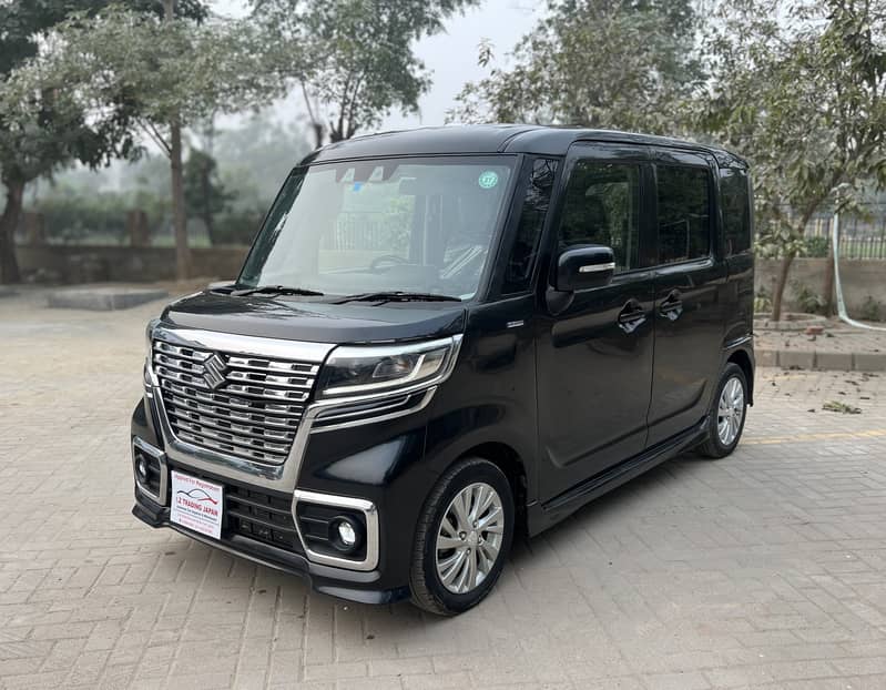 Suzuki Spacia Hybrid Custom 2020 Model, 2024 Import 8