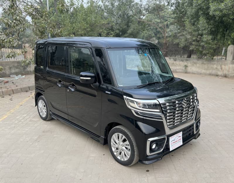 Suzuki Spacia Hybrid Custom 2020 Model, 2024 Import 9