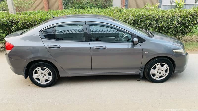 Honda City IVTEC 2010 Second owner 6