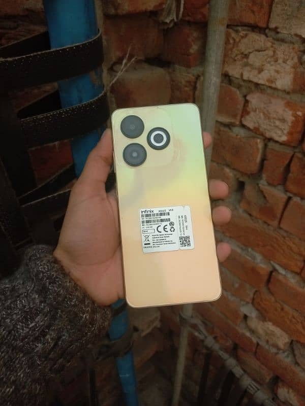 infinix Smart 8  64gb 1