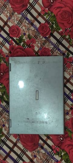 Toshiba laptop 3 GB Ram Hard disk 320 GB