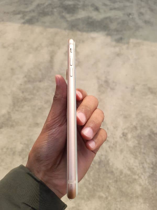 Iphone 8 plus pta approved 4